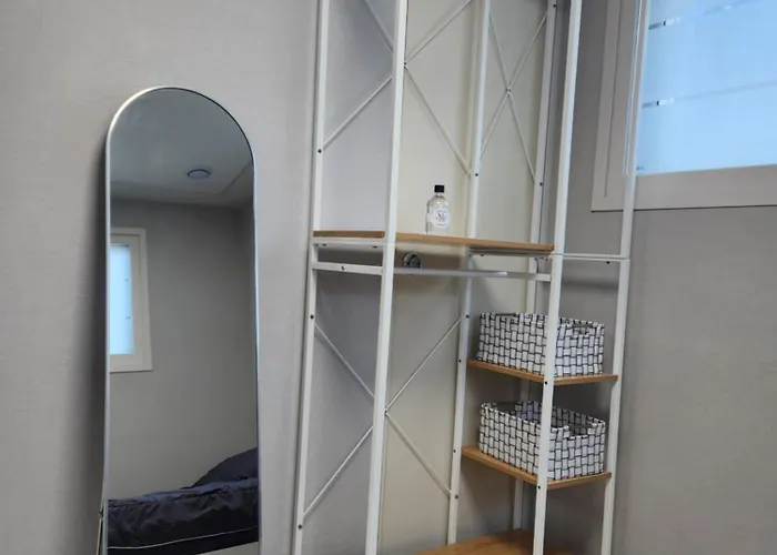 Yeongdeungpo-gu Office Station Line 2 And Line 5 5 Minutes Away Two-bedroom * 首爾